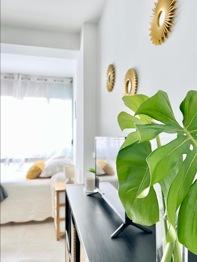 Precioso Estudio Con Piscina, Junto A La Playa Torre Del Mar Exterior foto